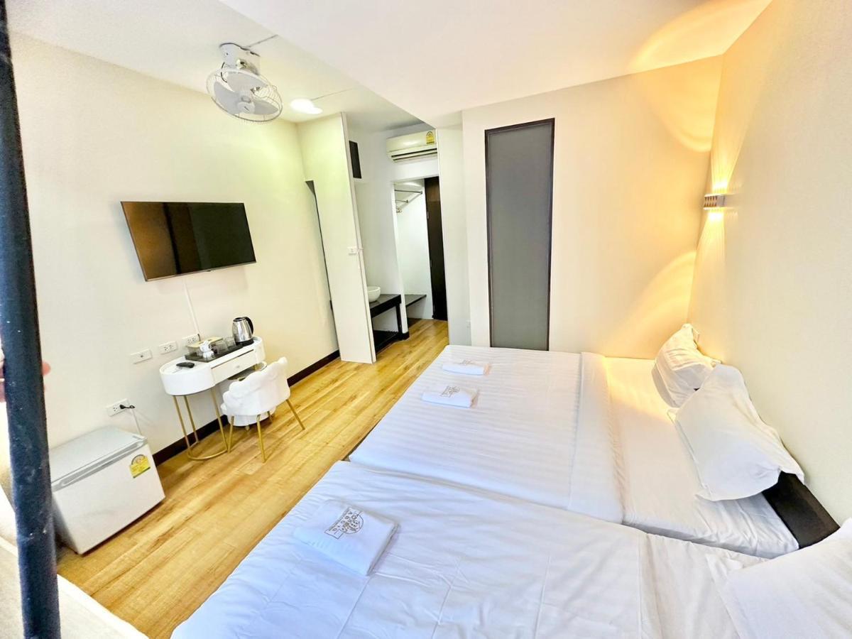 Abc So Hotel Bangkok Szoba fotó